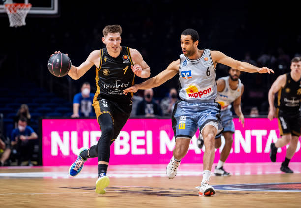 但队内管理 但队内管理