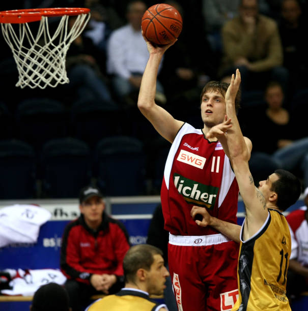 静和自信 静和自信