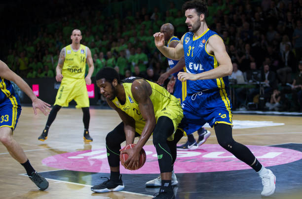 防守潜力极 防守潜力极